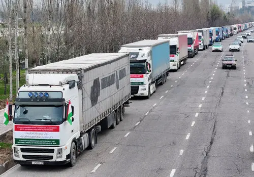 شعر حماسی شاعر زن مشهور تاجیکستان برای ایران/ دلیران بانام ایران سپاه ...
