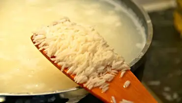 شام امشب با من: آموزش کامل آبکش کردن برنج؛ راهنمای یک کدبانو