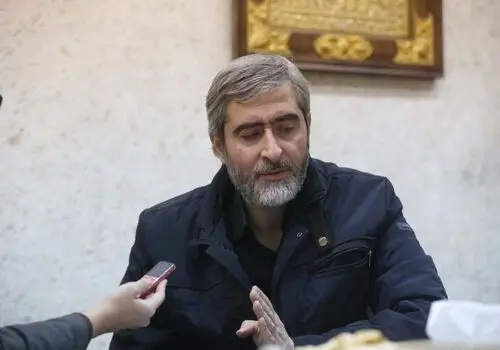 رهبر انقلاب: رسانه‌ها نقاط ضعف را برجسته نکنند