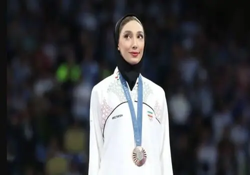 حمایت غافلگیرکننده سردار آزمون از مبینا نعمت‌زاده!