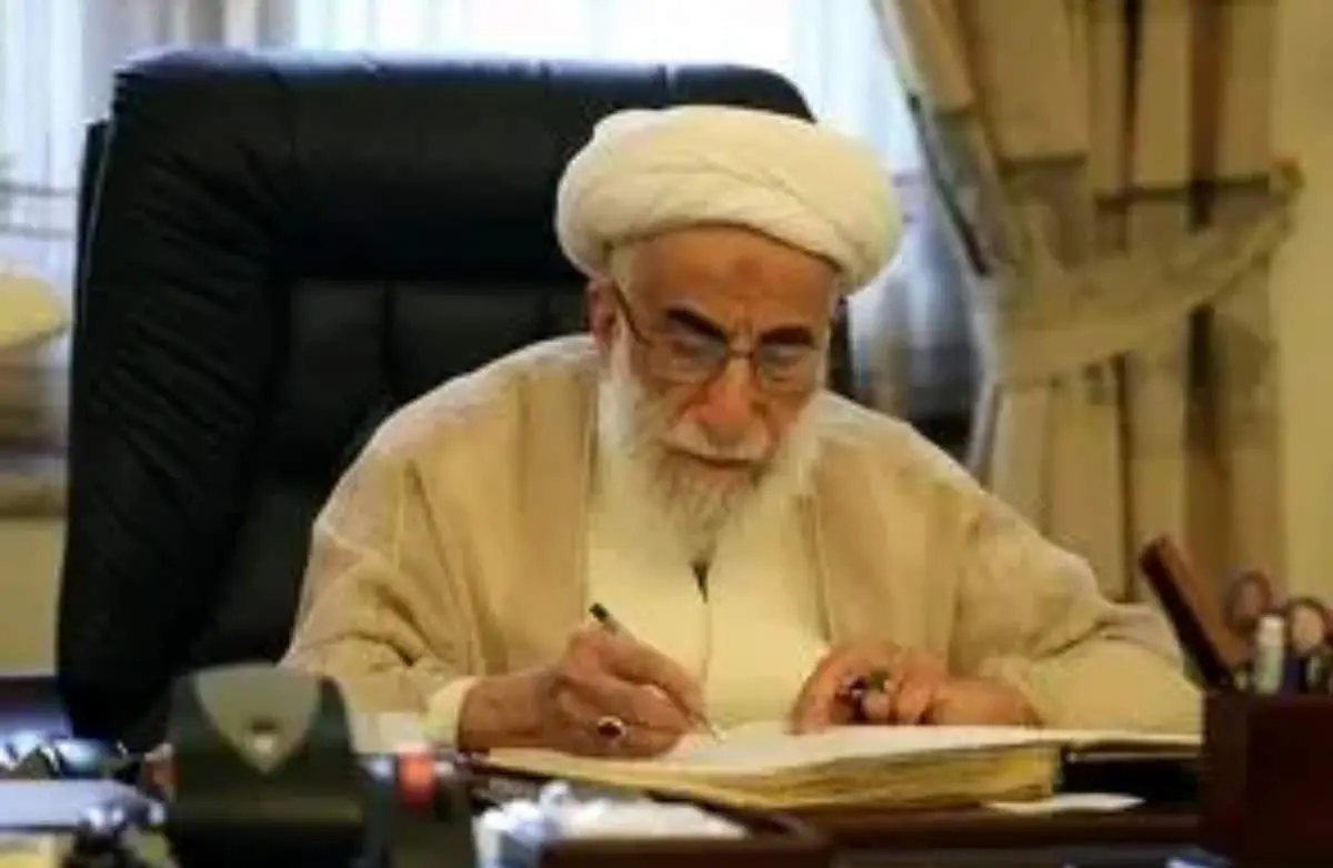 عکس‌های دیده نشده از جنتی در روز تولد ۹۹سالگی