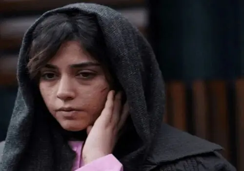 حضور بازیگر کشف‌حجاب  کرده در نمایش خانگی؛ چالش‌ها و واکنش‌ها