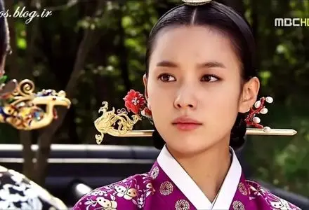 عکس متفاوت بازیگر زیبای دونگ‌یی در روز ولنتاین