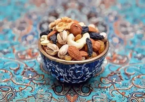 اگر رژیم لاغری دارید آجیل بخورید