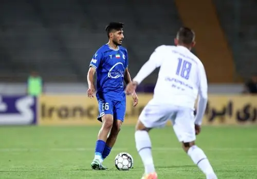  تبعات خروج از لیست استقلال؛ مدافع جوان در آستانه جدایی 