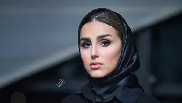 عکس‌ غیرمنتظره نگار نیکدل در یک خرابه!