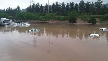 اسکله شهید رجایی زیر آب +فیلم