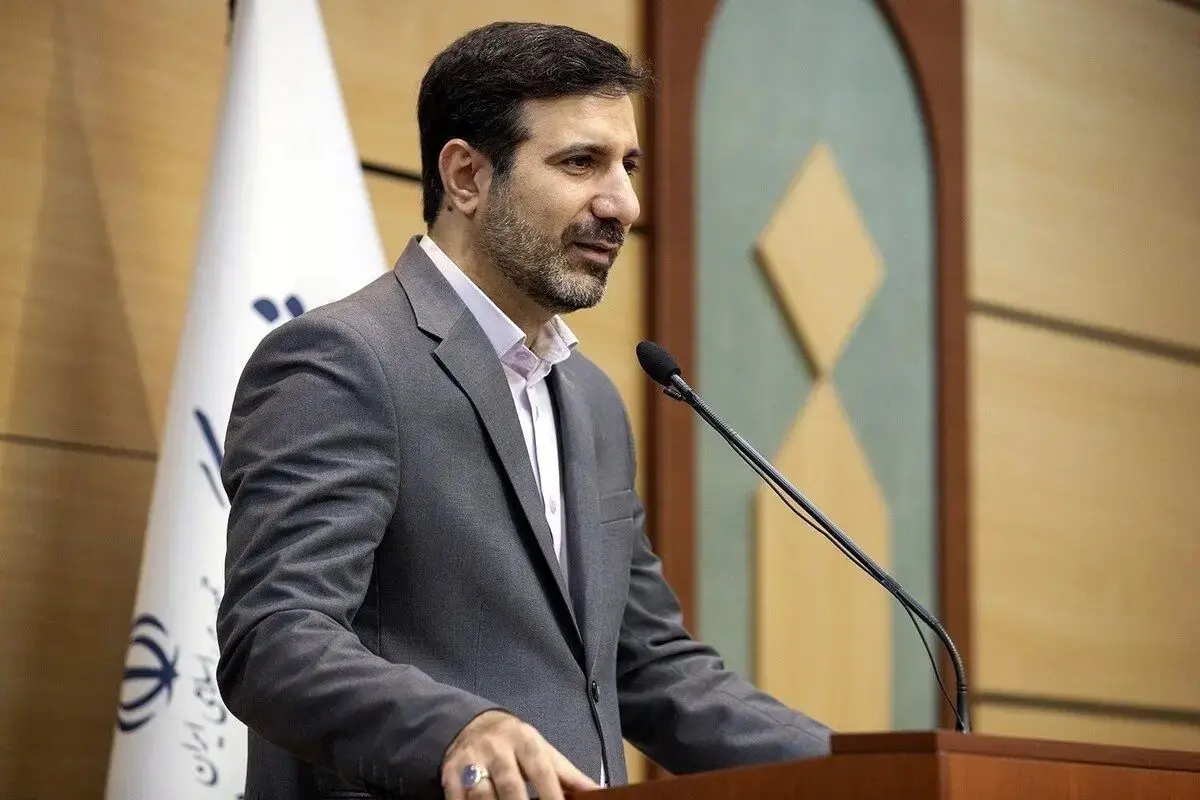 توئیت جدید طحان نظیف ایران از آرمانهای خود عقبنشینی نمیکند