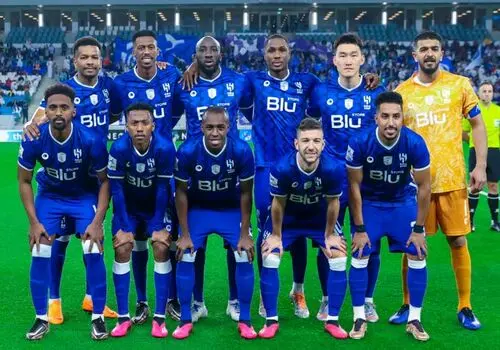 تیپ عجیب نیمار هنگام حضور در رختکن الهلال! + فیلم