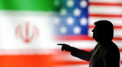 تهدید آمریکا علیه ناوگان تجاری ایران/ سپاه و ارتش:آماده برخورد با هر تهدیدی هستیم!