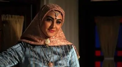 اتفاق شیرین پس از 19 سال: آشتی پدر و مادر مریم مومن!