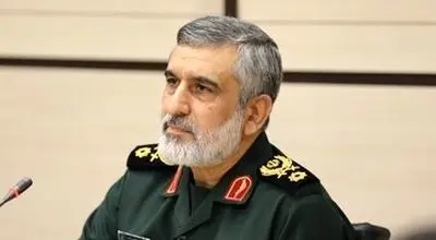 حضور سردار حاجی زاده در دیدار مسئولان نظام با رهبر انقلاب + عکس