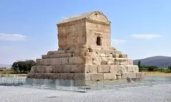 مقبره کوروش در زمان سلطنت مظفرالدین‌شاه+ عکس
