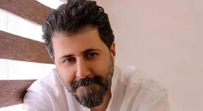 خاطره شیرین هومن حاجی‌عبداللهی از دوران کودکی و مادرش/ویدیو 