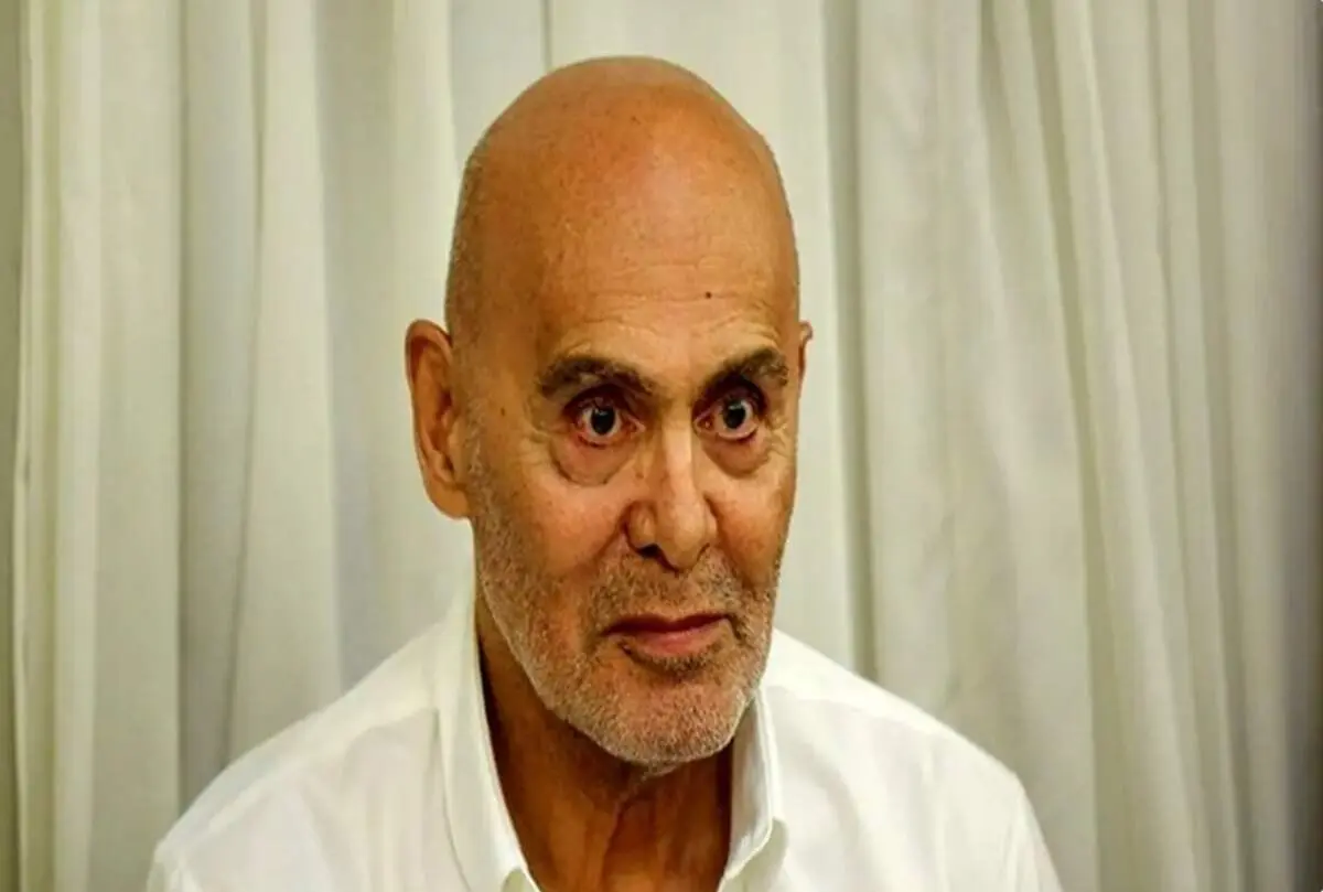 هیکل ورزیده جمشید هاشم‌پور در سن ۸۱ سالگی