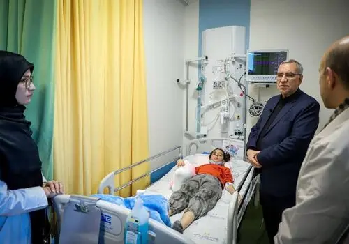 تشریح چگونگی درمان رایگان کودکان زیر ۷ سال