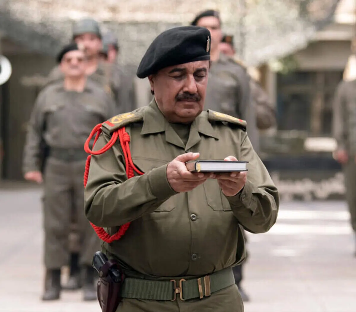 وقتی پای صددام و رضا عطاران به ماهواره رسید!