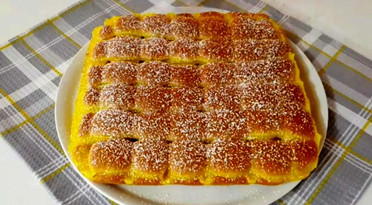 لذیذترین و مرطوب ترین کیک اسفنجی با کرم کاستارد+ فیلم / متفاوت ترین روش پخت کیک اسفنجی با کرم کاستارد برای مهمانی