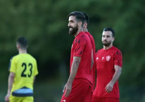 ابهامات بزرگ در جذب مدافع خیبر؛ پرسپولیس چرا گولسیانی را رها کرد؟