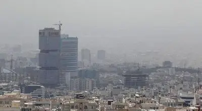 هوای تهران گرم و غباری می‌شود؛ توده هوای گرم تا پایان هفته ماندگار است