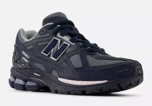 نیوبالانس کتونی 1906U Eclipse را معرفی کرد؛ ارتقاء عملکرد مدل کلاسیک برای استایل و دوام شهری
