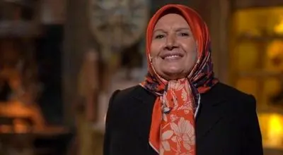 خاطره بامزه بازیگر زن مشهور از زیر کرسی خوابیدنش/ویدیو 