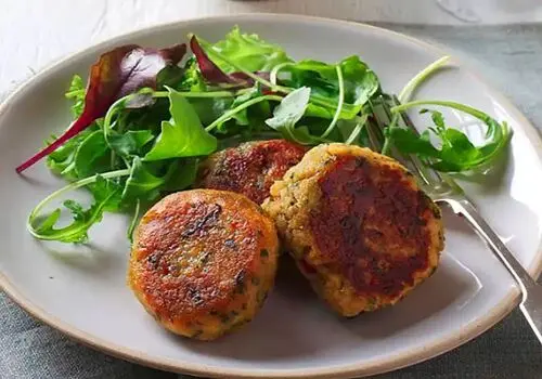 طرز تهیه کتلت سویا یک غذای کاملا گیاهی