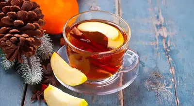 روش تهیه دمنوش سیب و دارچین برای سرماخوردگی