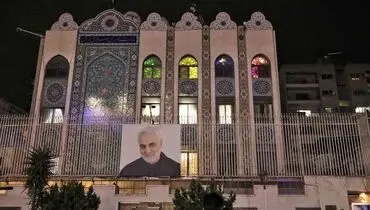 ورود عناصر مسلح به ساختمان سفارت ایران در دمشق + فیلم
