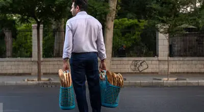 تهران راس ساعت ۶:۰۰ صبح
