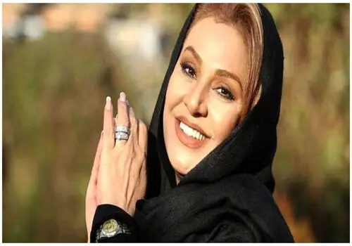 نسرین مقانلو در کنار ستاره پرسپولیس 