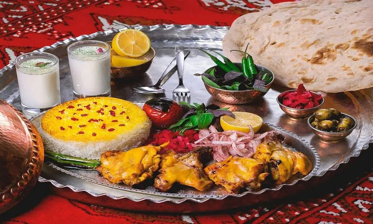 آیا  واقعا غذای خانگی نسبت به غذا‍‌های دیگر سالم‌تر است؟
