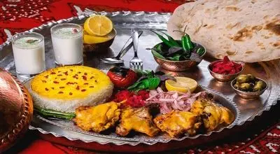 آیا  واقعا غذای خانگی نسبت به غذا‍‌های دیگر سالم‌تر است؟
