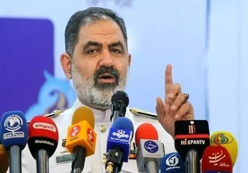 فرمانده نیروی دریایی ارتش ؛ به زودی سلاحی رونمایی می کنیم که دشمن از آن وحشت کند