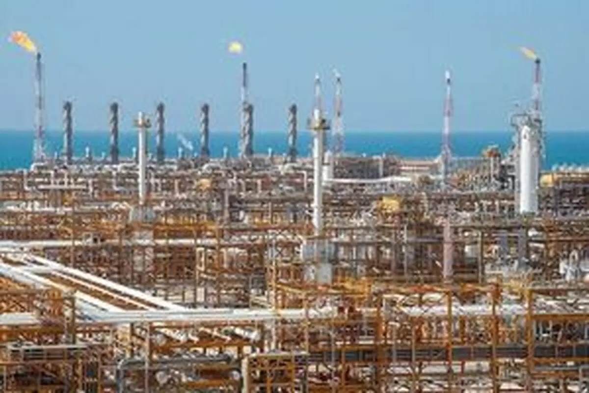 فرماندار عسلویه از مهار آتش‌سوزی در پارس جنوبی بدون خسارت جانی  خبر داد 