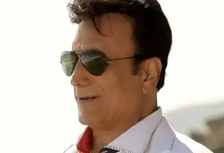 فراخوان خواننده لس آنجلسی برای برگزاری تجمع علیه تصمیم ترامپ + عکس