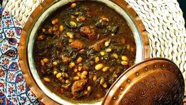 طرز تهیه خورش تره کردی؛ غذایی سنتی و خوشمزه

