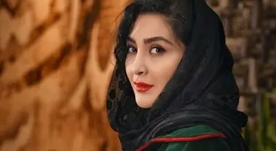 مریم معصومی با حال‌وهوای سهراب سپهری در کاشان