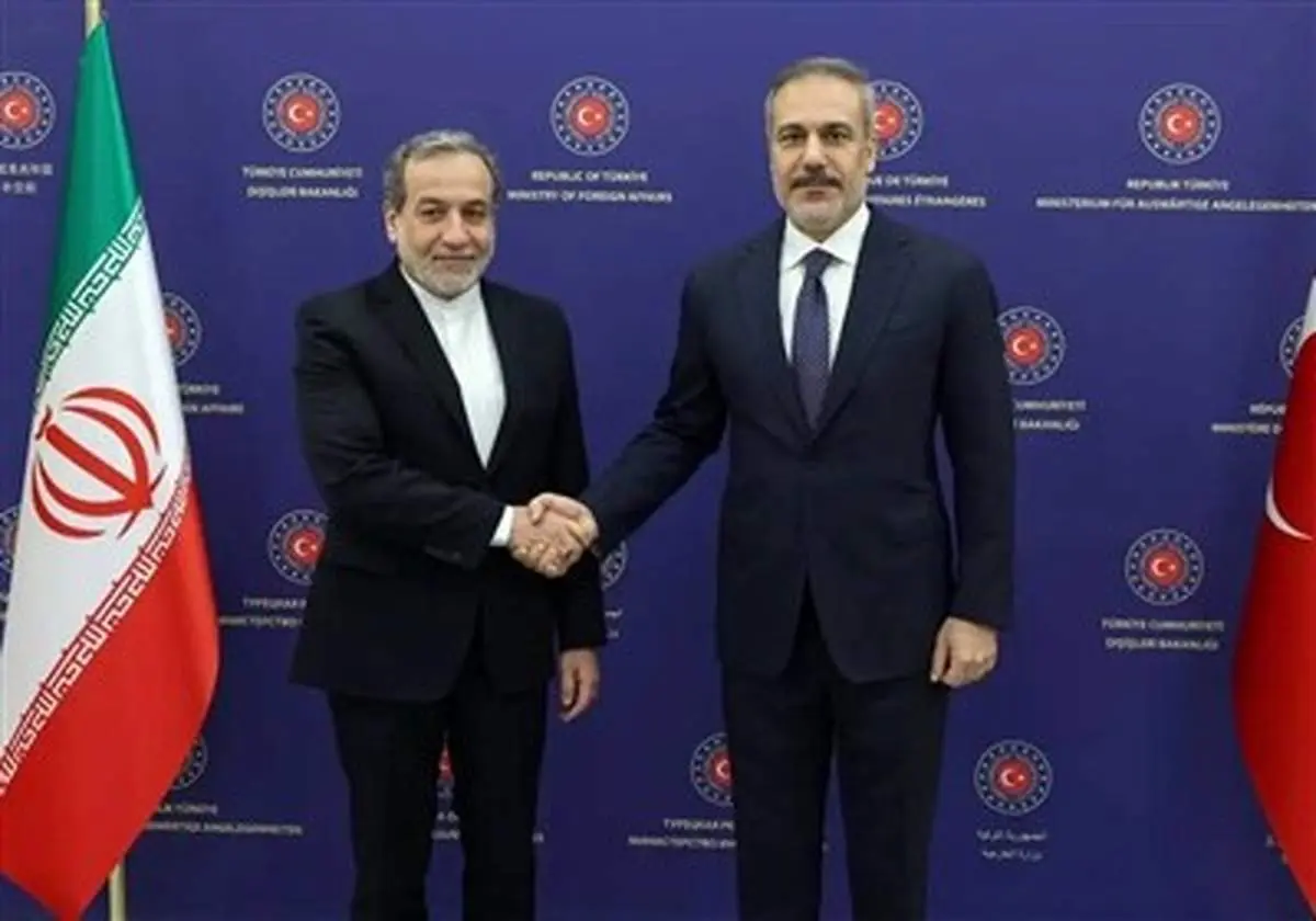 گفتگو عراقچی و فیدان؛ موشک‌های شلیک‌شده به‌سمت ترکیه از ایران نبوده است