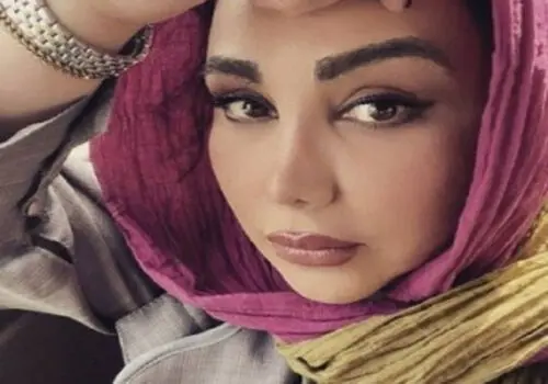 عجیب و غریب ترین چیزی که بهنوش بختیاری در کیفش نگه میدارد سوژه شد + فیلم