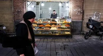  وضعیت پمپ بنزین‌ها، فروشگاه‌ها، نانوایی‌ها در پایتخت