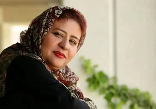 جدیدترین عکس رابعه اسکویی با چهره‌ای شاد خندان