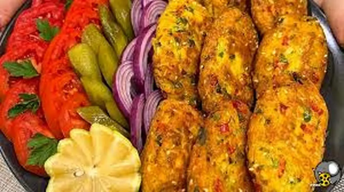 طرز تهیه کوکو مرغ کردی؛ شام خوشمزه و مقوی