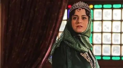 استوری متفاوت غزل شاکری به مناسبت روز پزشک و تبریک به همسرش!