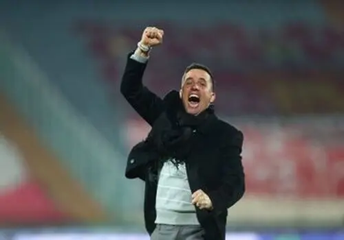 استقلال 2 - 1 ذوب‌آهن؛ شاگردان نکونام صدر نشینی را از پرسپولیس پس گرفتند