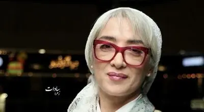 کتِ خاص و عینک قرمز: استایل بی‌نظیر پانته‌آ پناهی‌ها در کانون توجه!