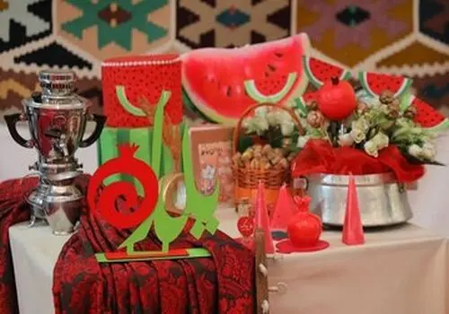 یلدا با گرانی تاریخی؛ توت‌فرنگی ۷۵۰ هزار تومانی صدرنشین بازار 

