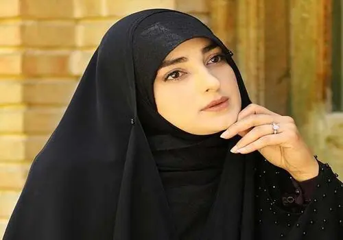 حضور مریم کاویانی در بیست‌وچهارمین مراسم حافظ؛ شب ستاره‌ها و خاطره‌ها+فیلم