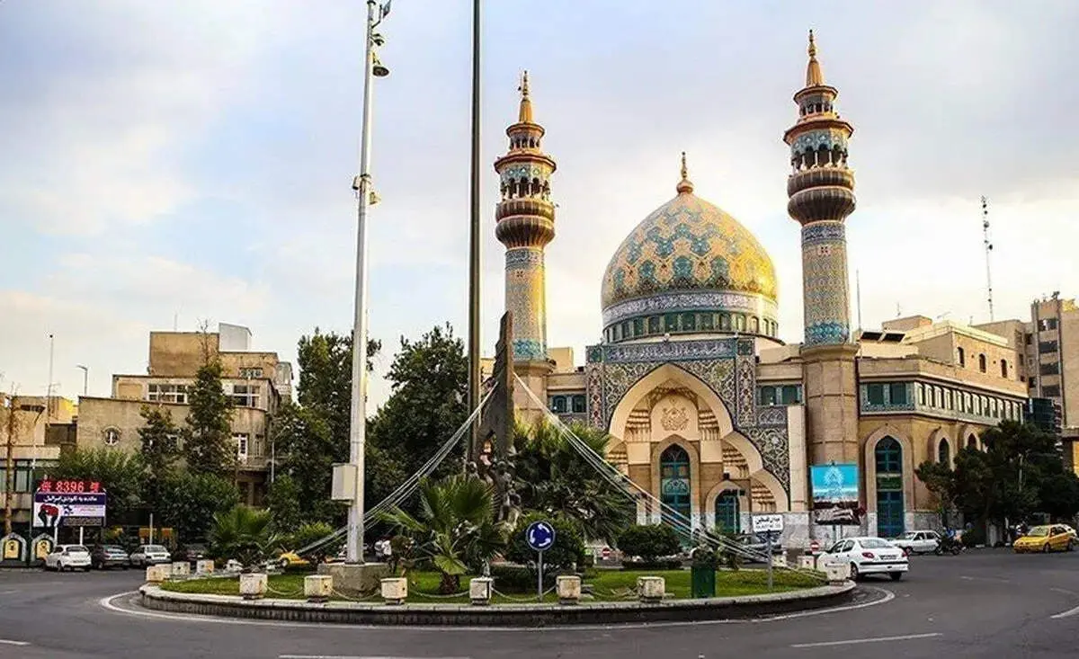 دیوارنگاره جدید میدان فلسطین: «بار دیگر فرعون غرق خواهد شد»
