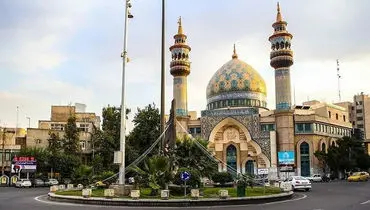 دیوارنگاره جدید میدان فلسطین: «بار دیگر فرعون غرق خواهد شد»